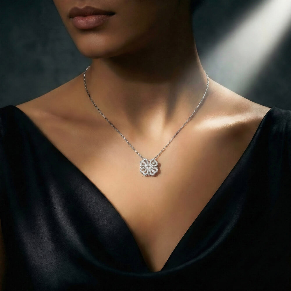 Magnetic Clover Necklace – Lucky Four Heart Pendant Gift for Her